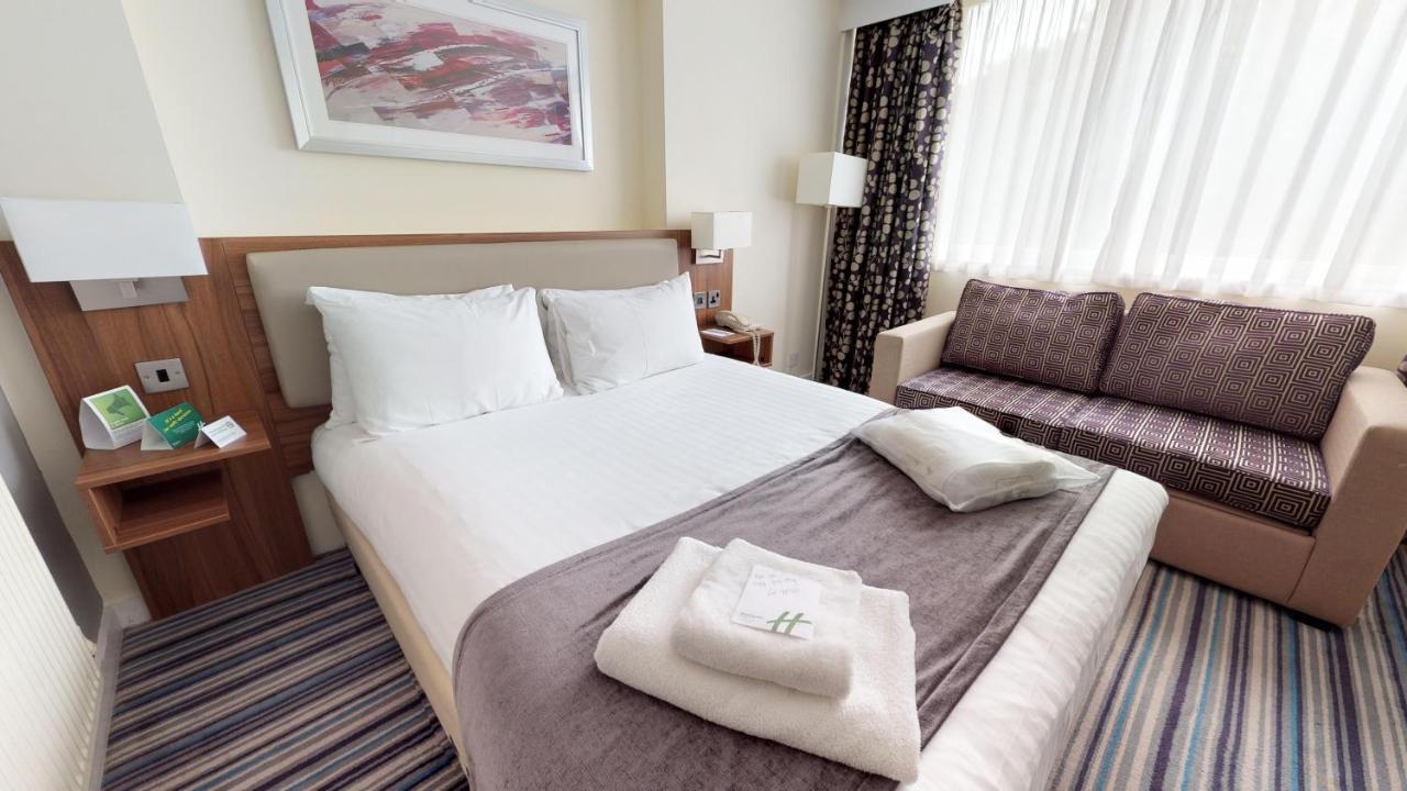 Holiday Inn Runcorn M56 Junction 12 By Ihg Exterior foto
